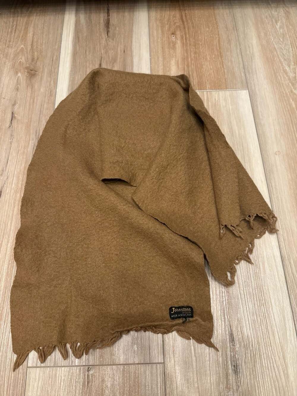 Johnstons of Elgin Brown Fringed Cashmere & Lambs Wool Scarf Scotland